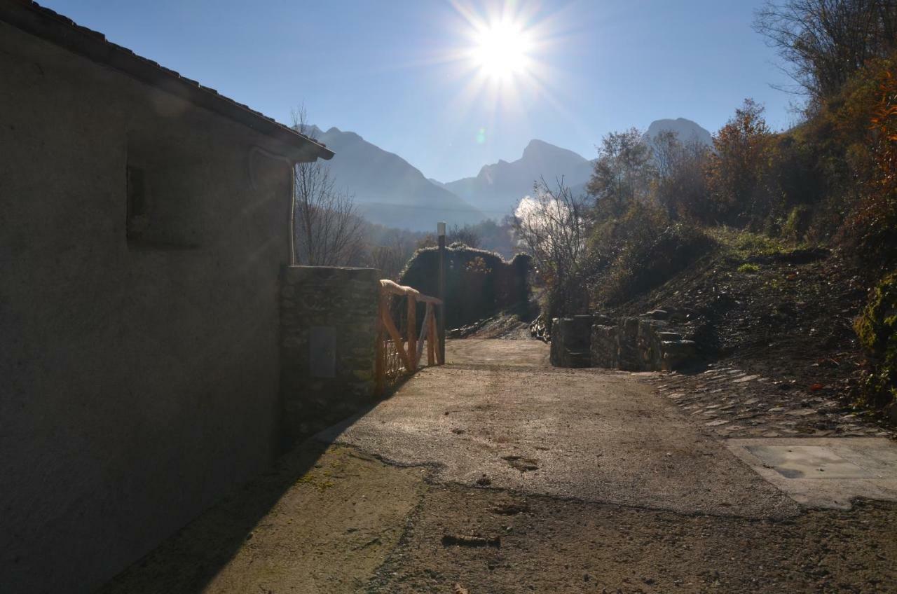 Le Case Nel Borgo Fivizzano Eksteriør bilde